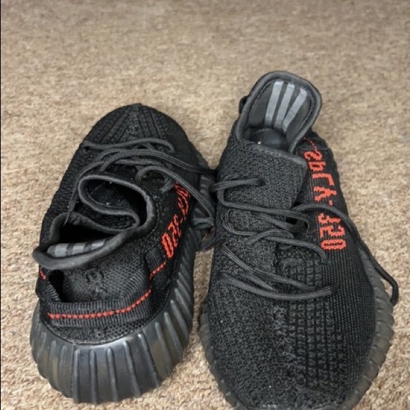 adidas Yeezy Boost 350 V2 Bred womens Sneakers - black/red , US 5 - Picture 5 of 9